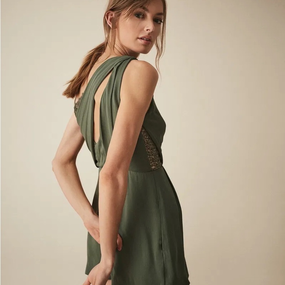 Reiss River Asymmetric Shoulder Playsuit - Picture 8 of 11
